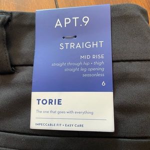 Apt. 9 Torie Women’s black dress pants.  NWT